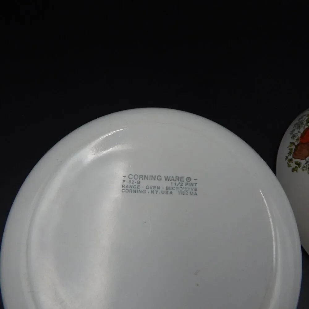 Corning Ware P-82-B P-81-B Spice of Life La Marjolaine 1 & 1-1/2 Pint Lid